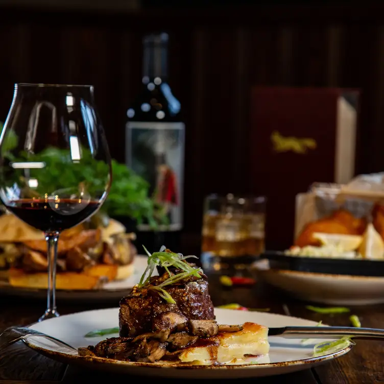 Photo credit: opentable