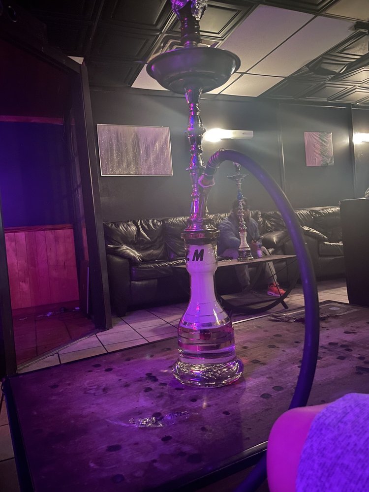 Hookah's - Lounge & Shop