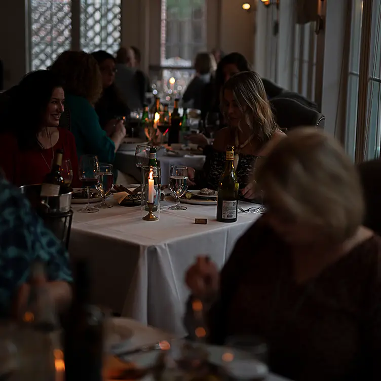 Photo credit: opentable