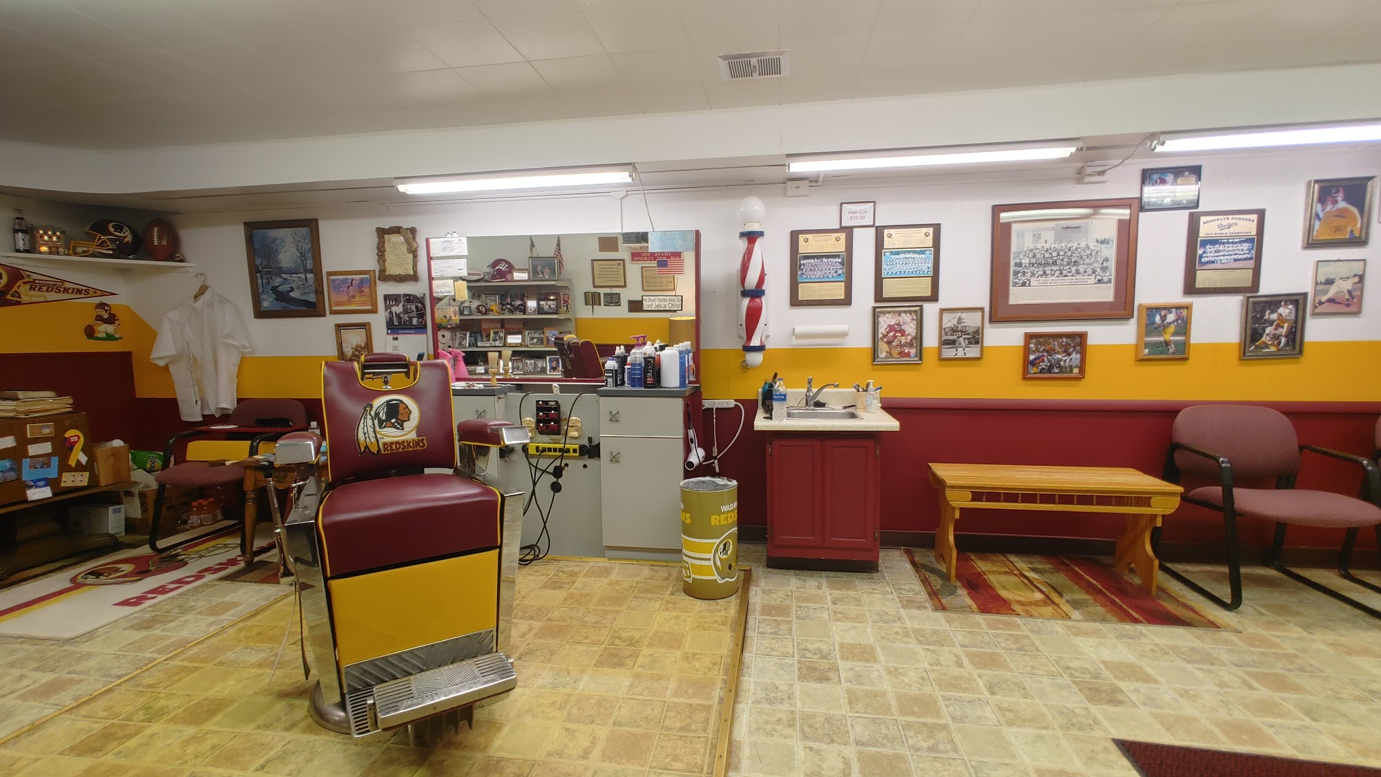 Reggie's Barber Shop