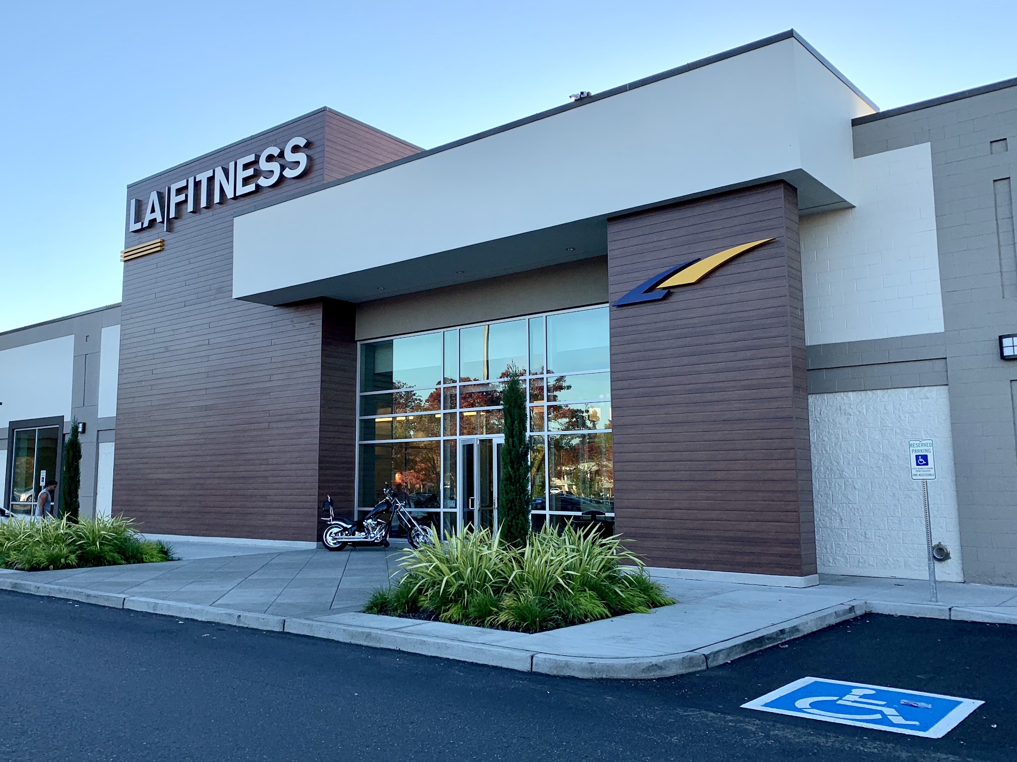 LA Fitness