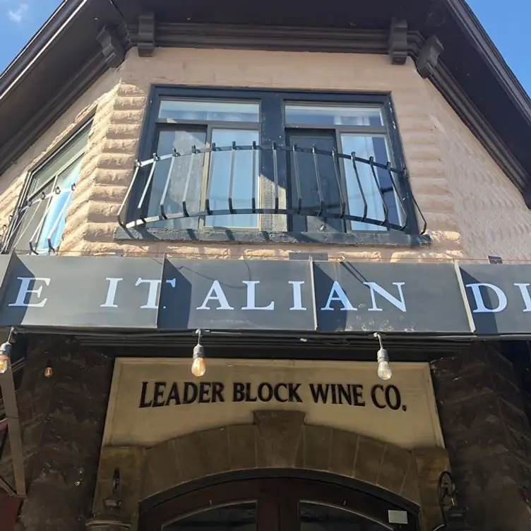 Photo credit: opentable