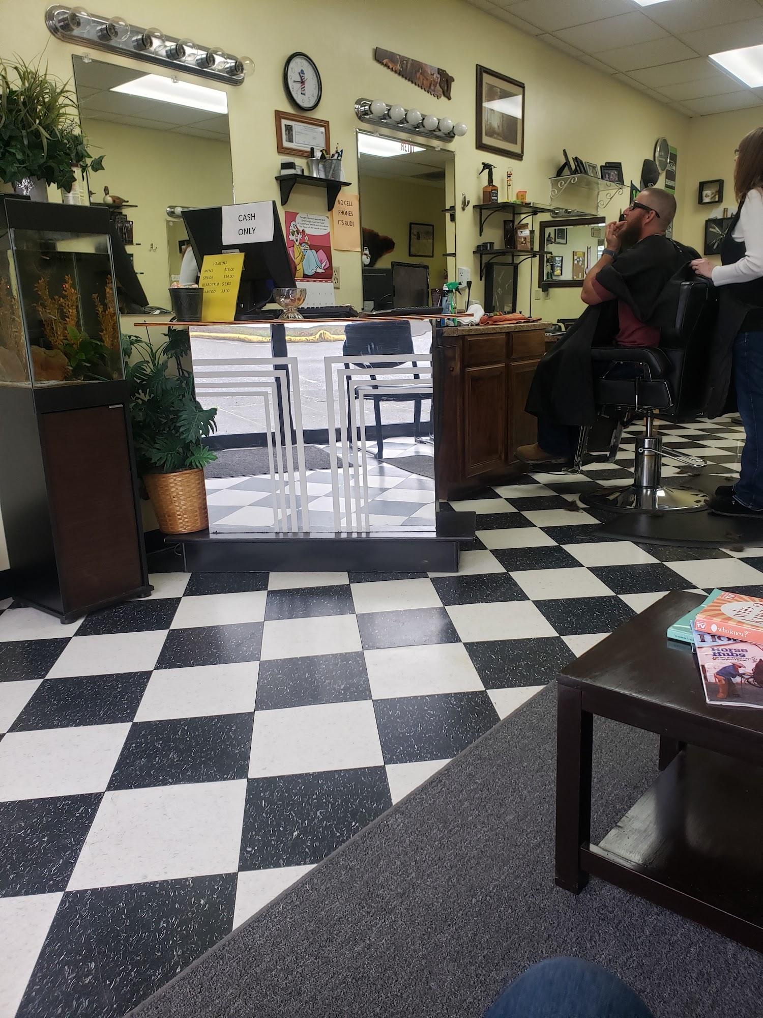 Men’s Barber Shop