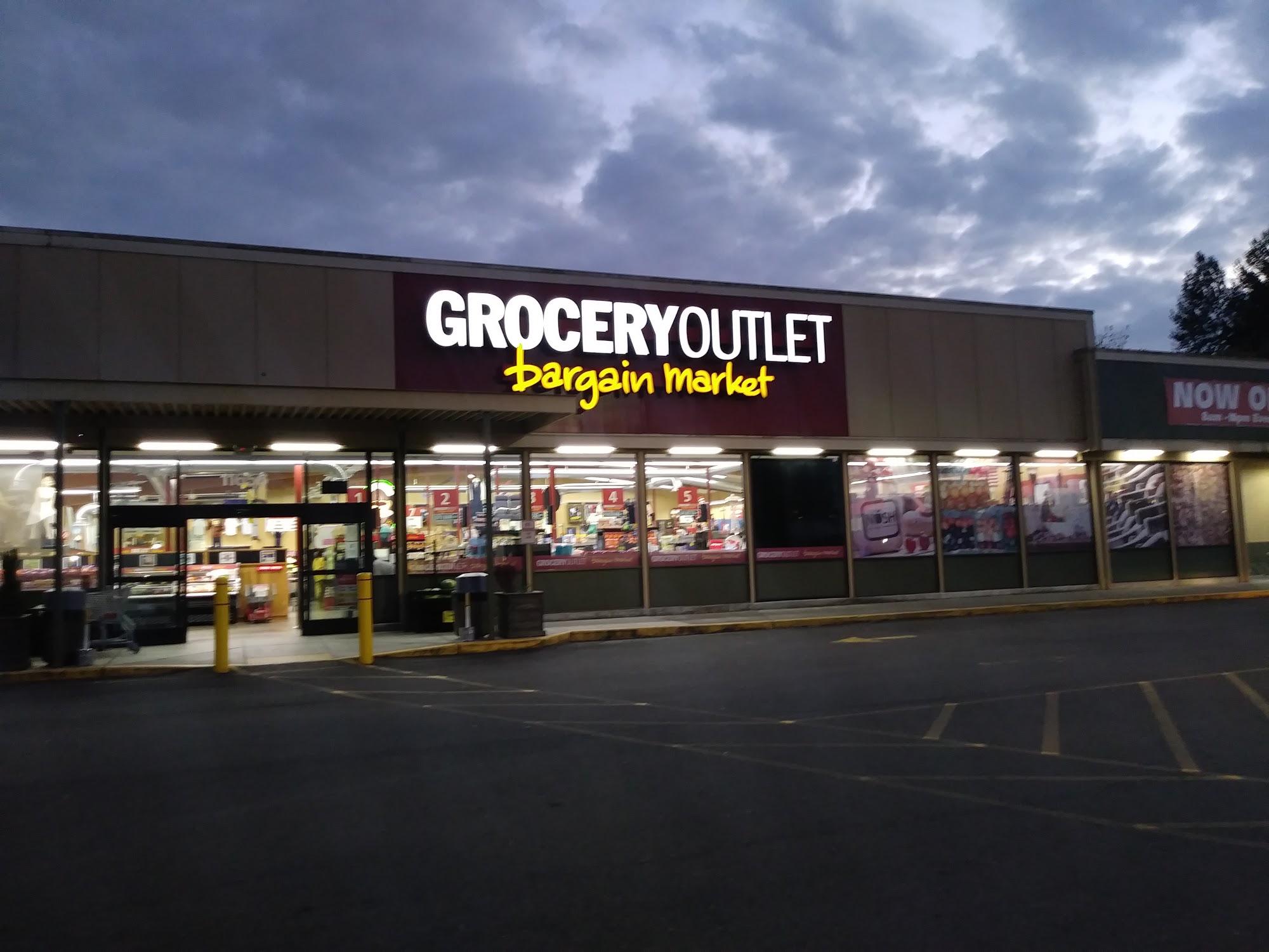 Grocery Outlet