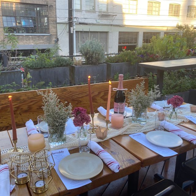 Photo credit: opentable