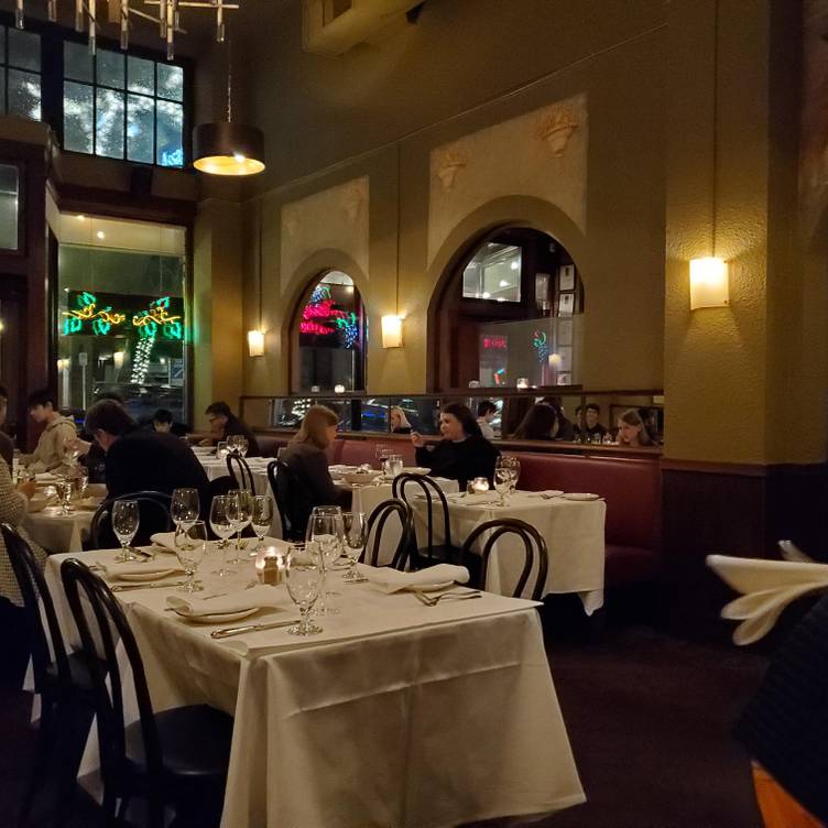 Photo credit: opentable