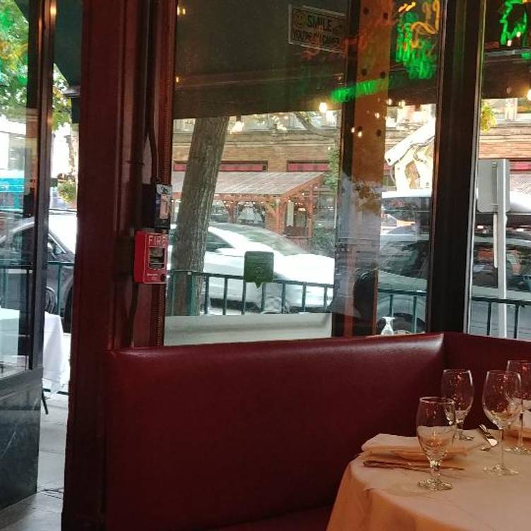 Photo credit: opentable