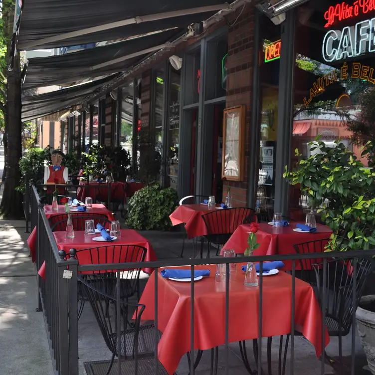 Photo credit: opentable