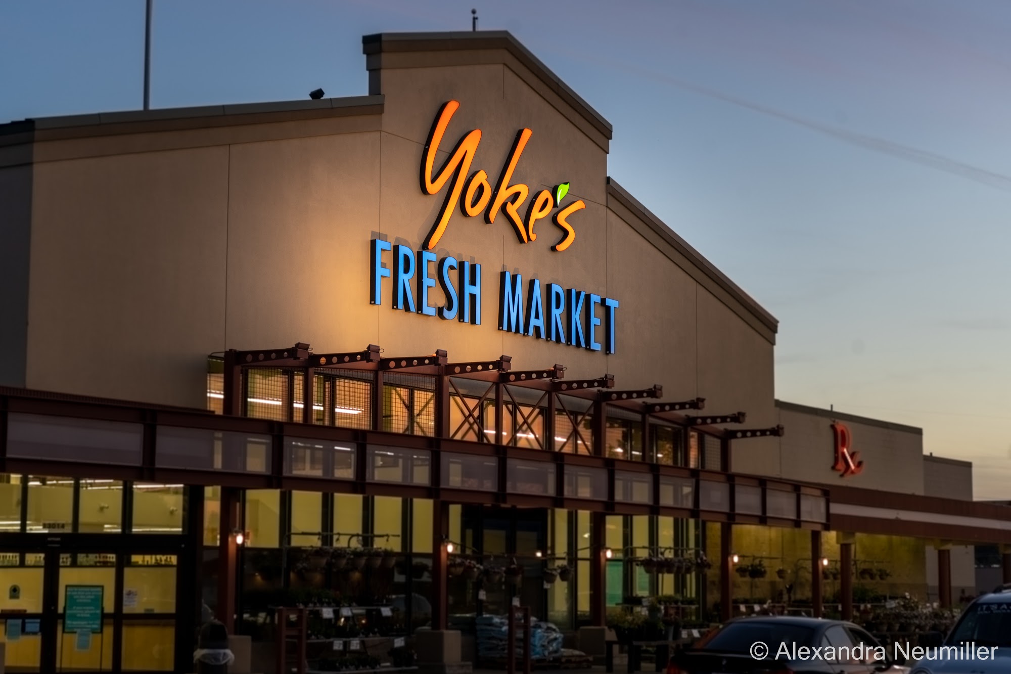 Yoke's Fresh Market Sprague