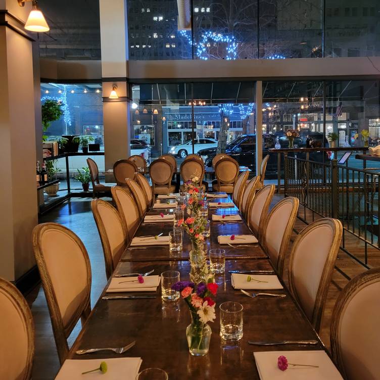 Photo credit: opentable