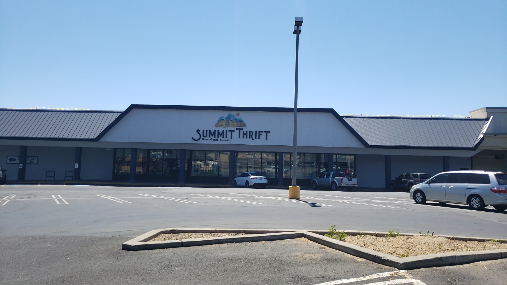 Summit Thrift