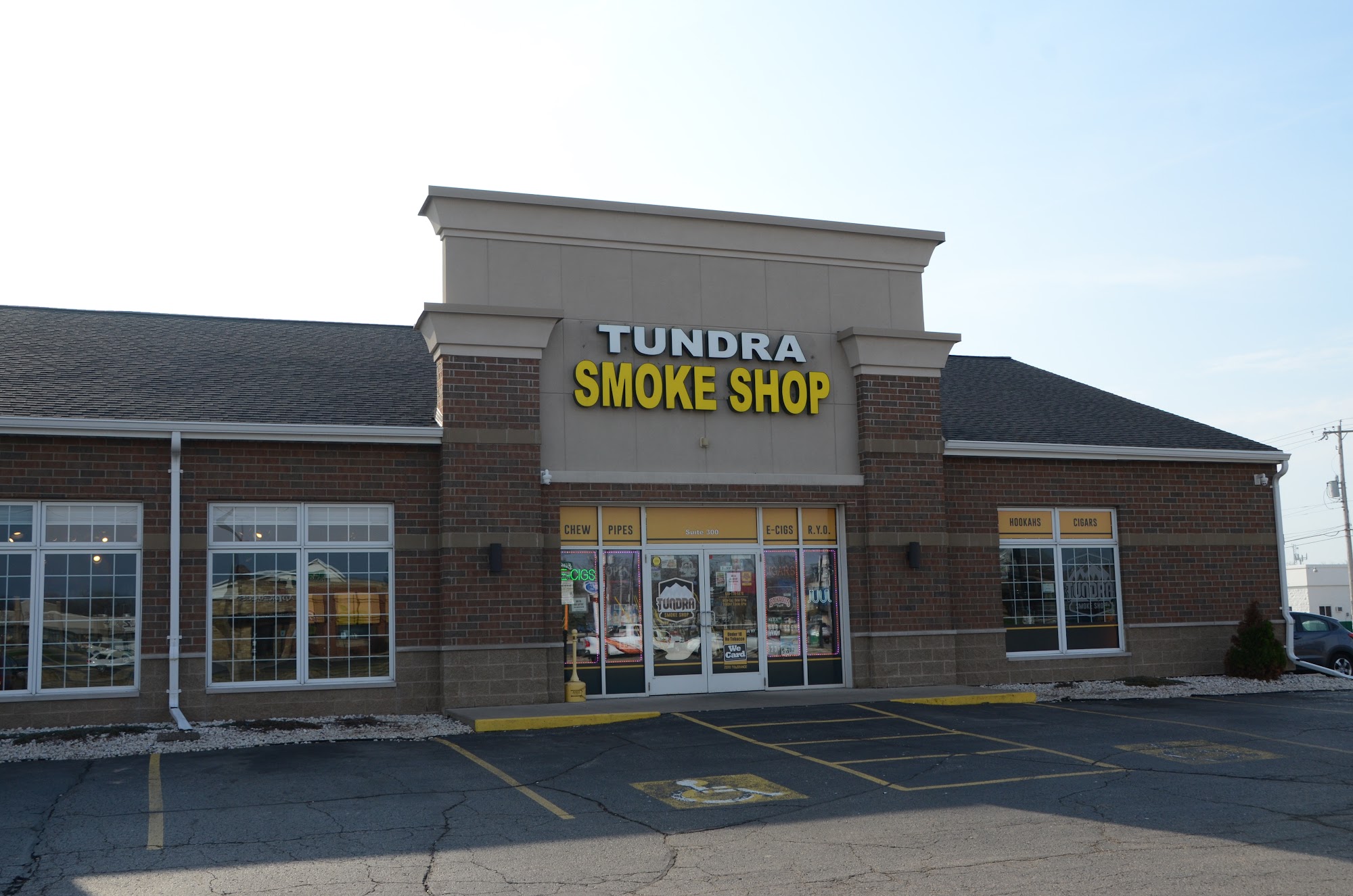Tundra Smoke Shop West Green Bay