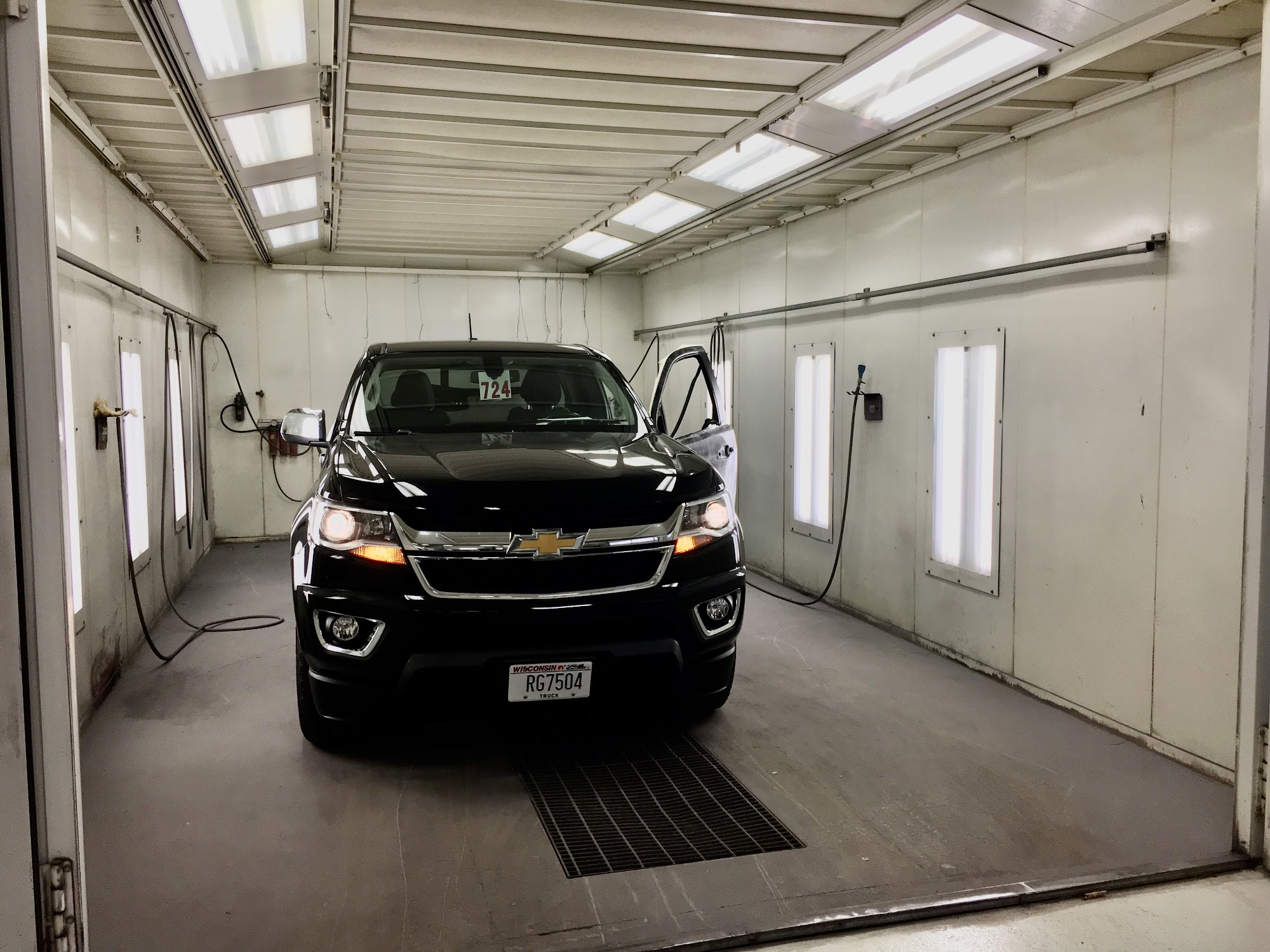 Kayser Chevrolet Buick GMC Collision Center