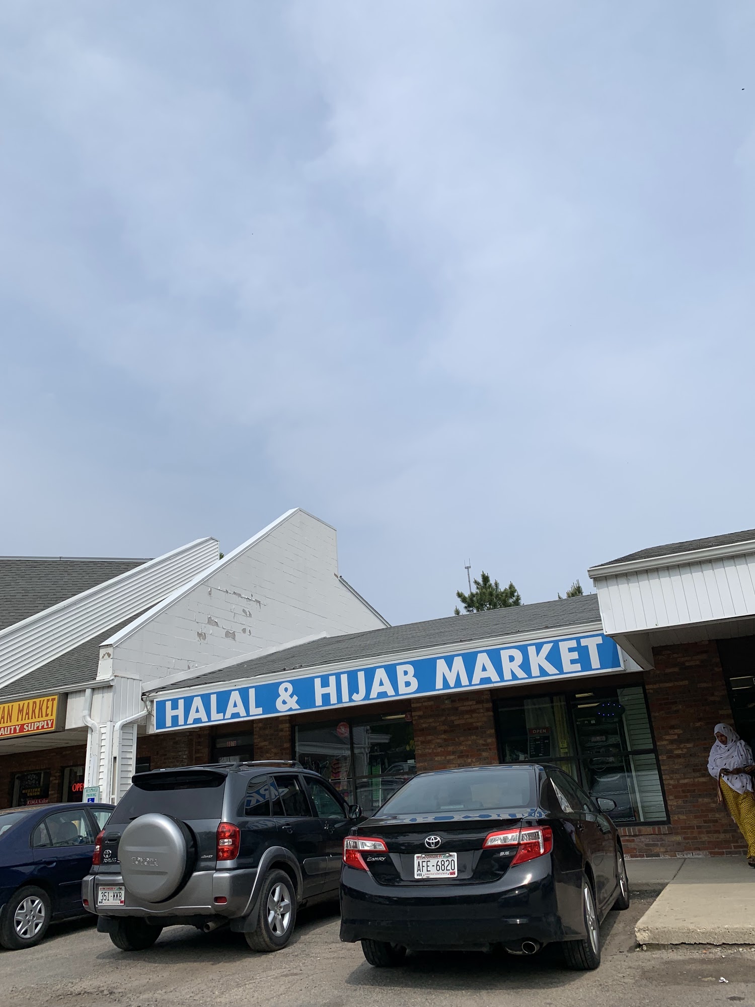 East African Market: Halal