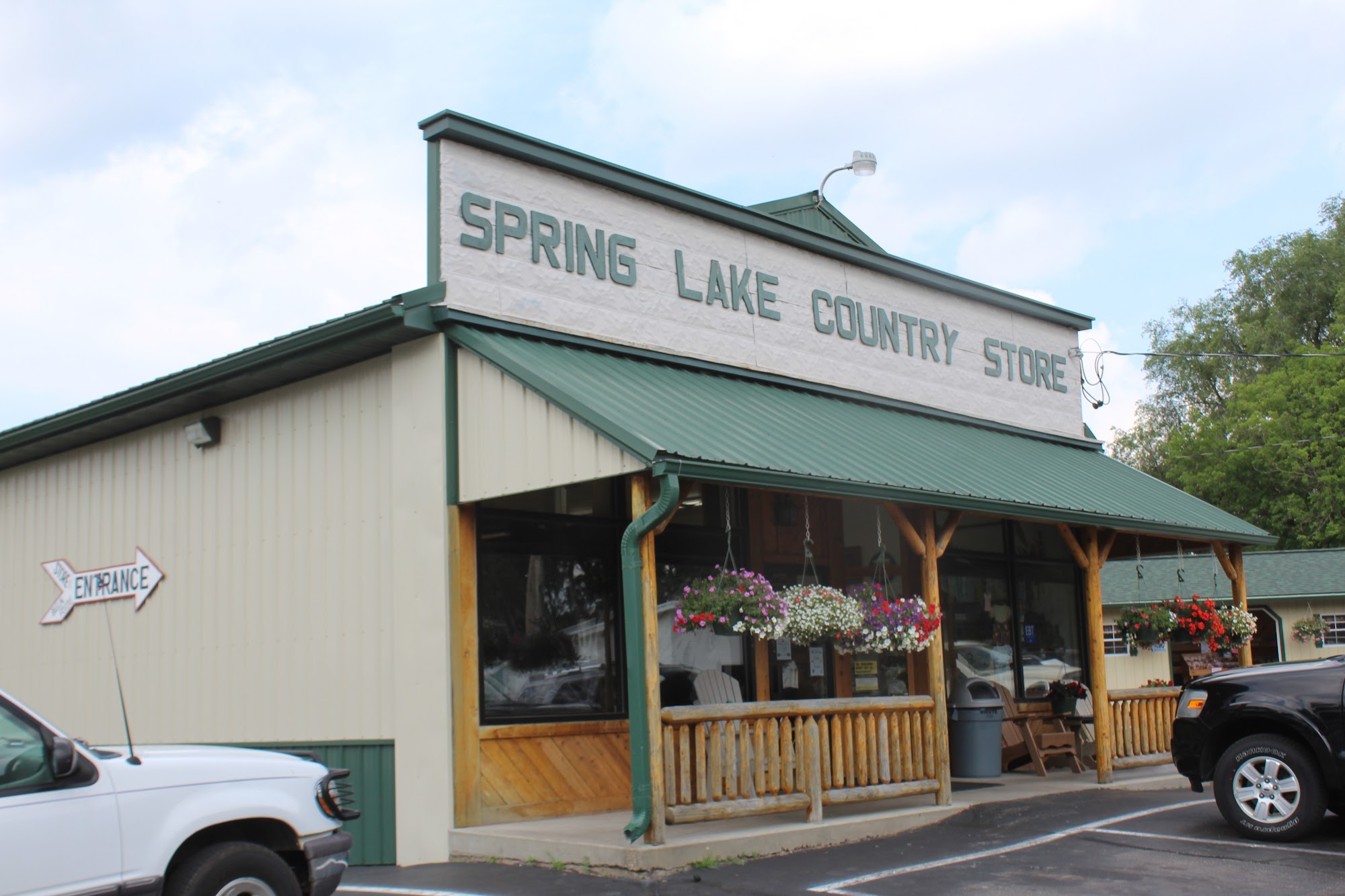 SPRING LAKE COUNTRY STORE Neshkoro WI Hours, Directions, Reviews Loc8NearMe