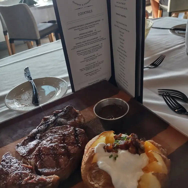 Photo credit: opentable