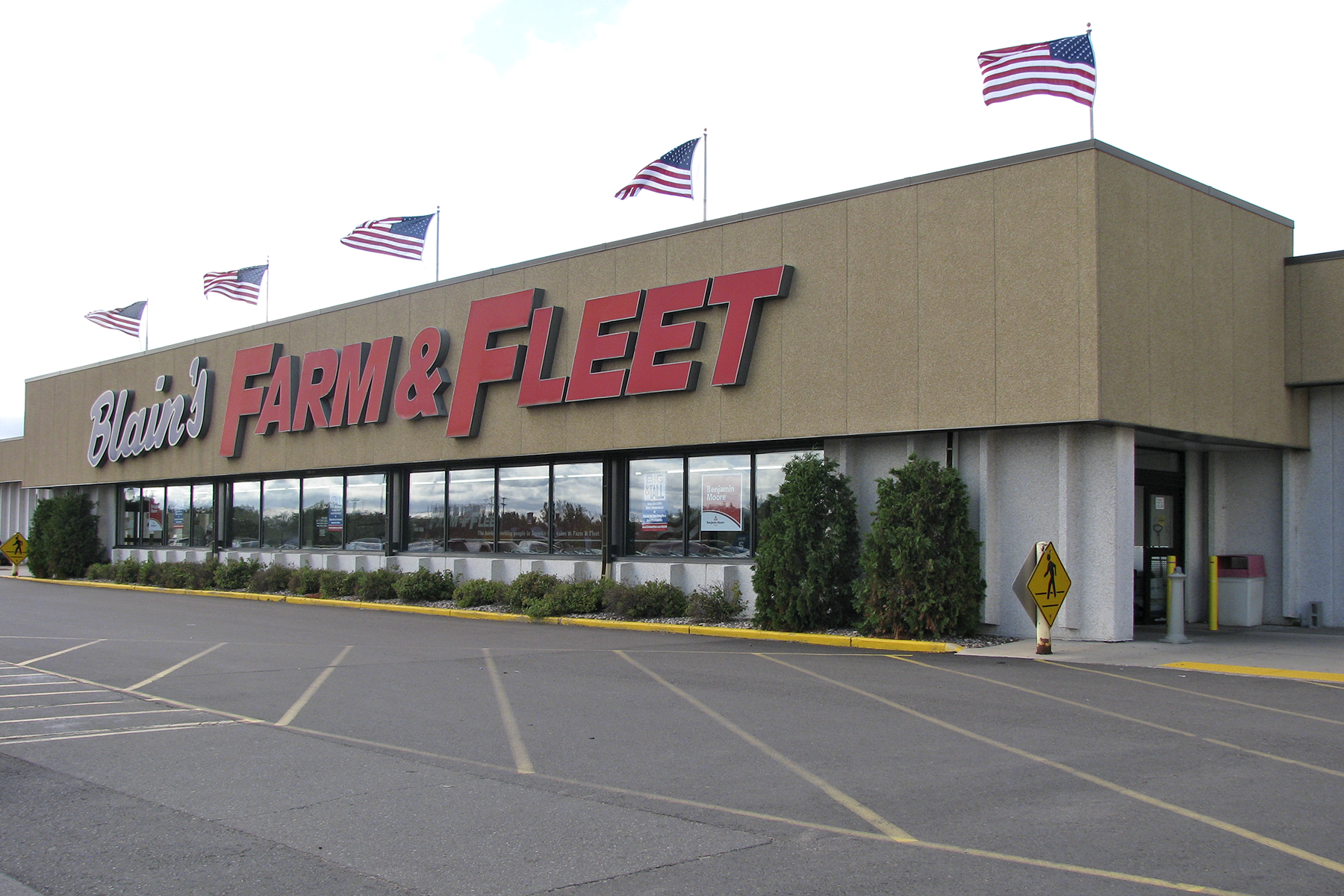 Blain's Farm & Fleet Tires and Auto Service Center - Rice Lake, WI