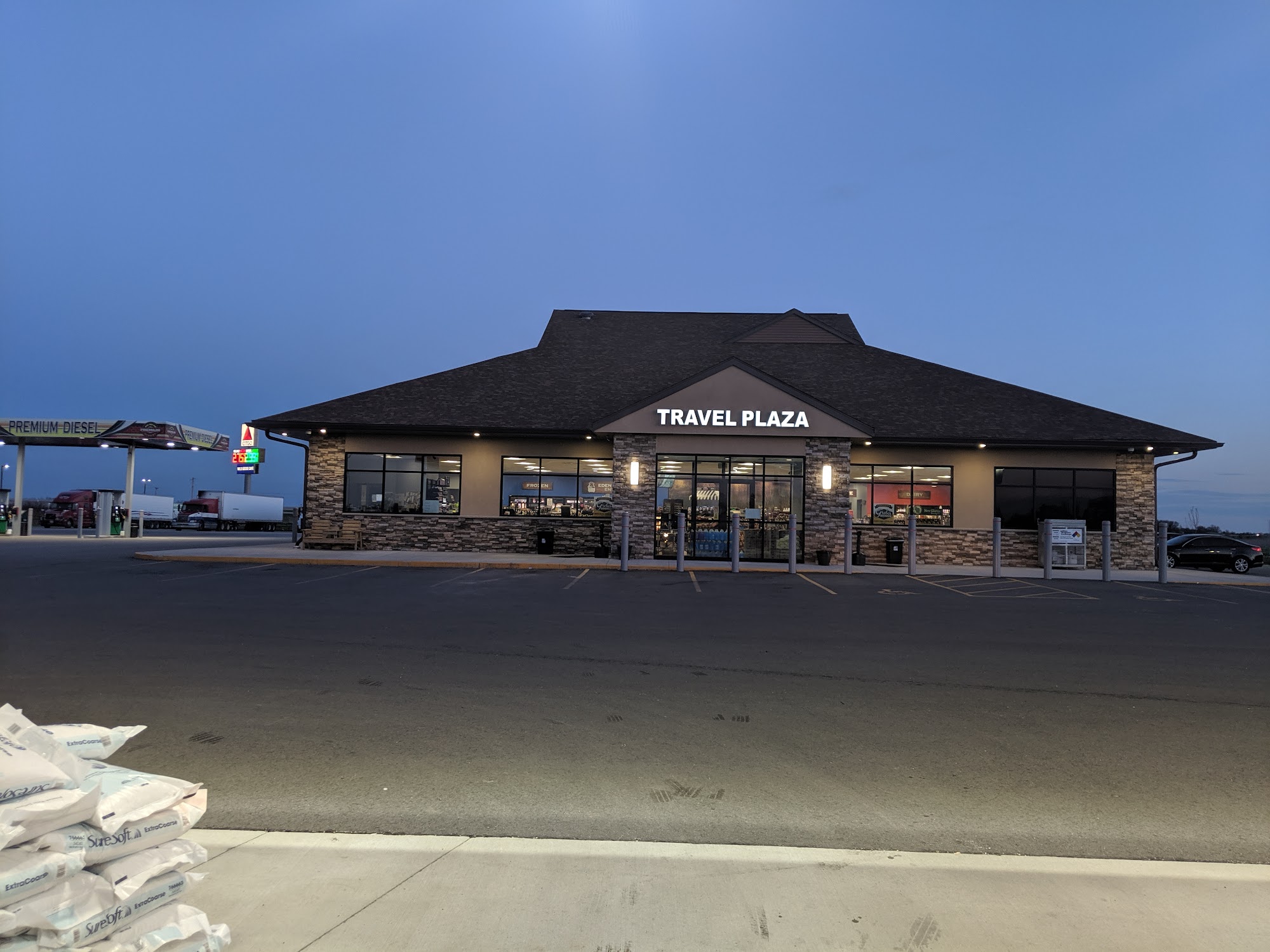 Heritage Ridge Travel Plaza