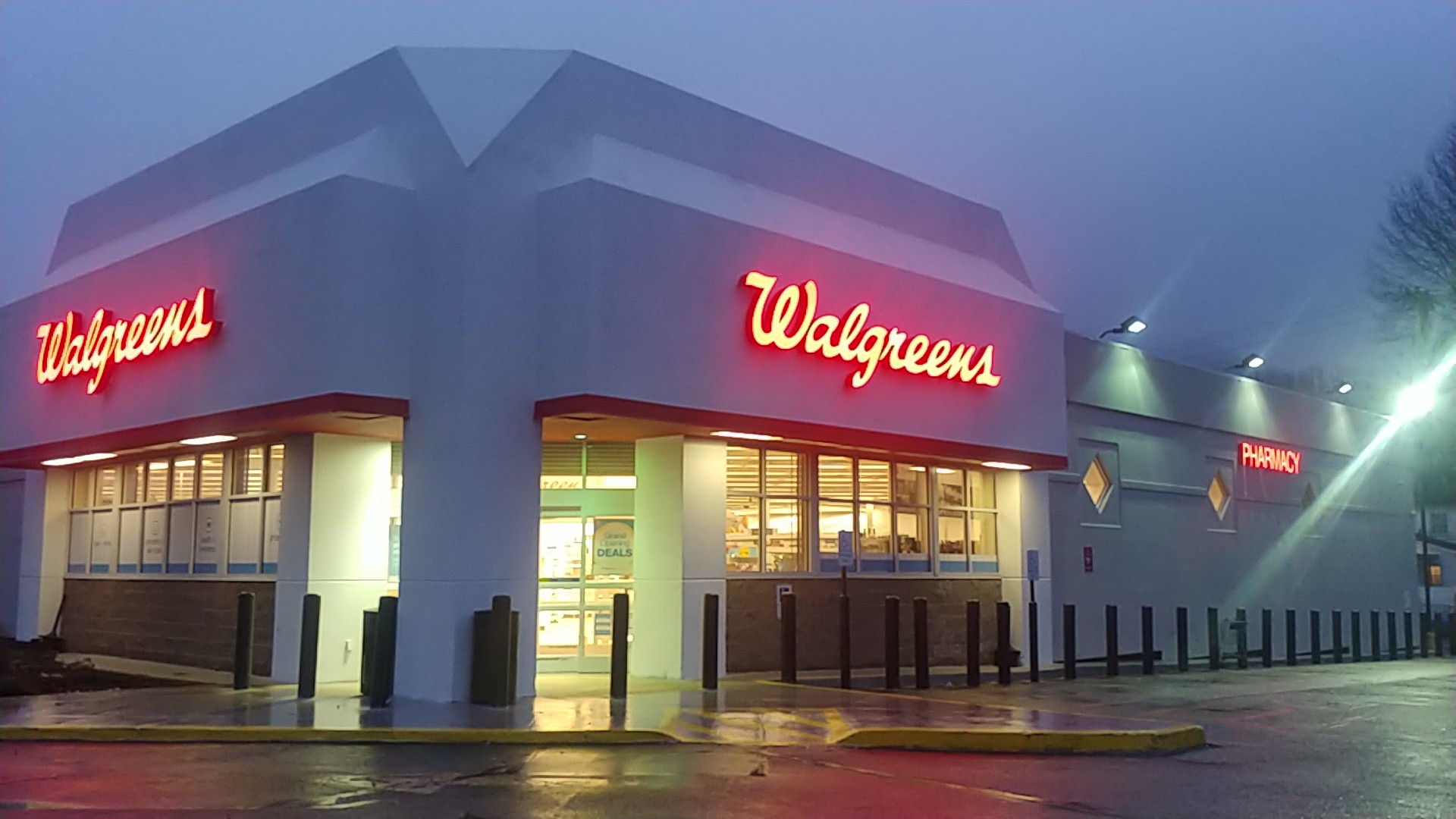 Walgreens Pharmacy