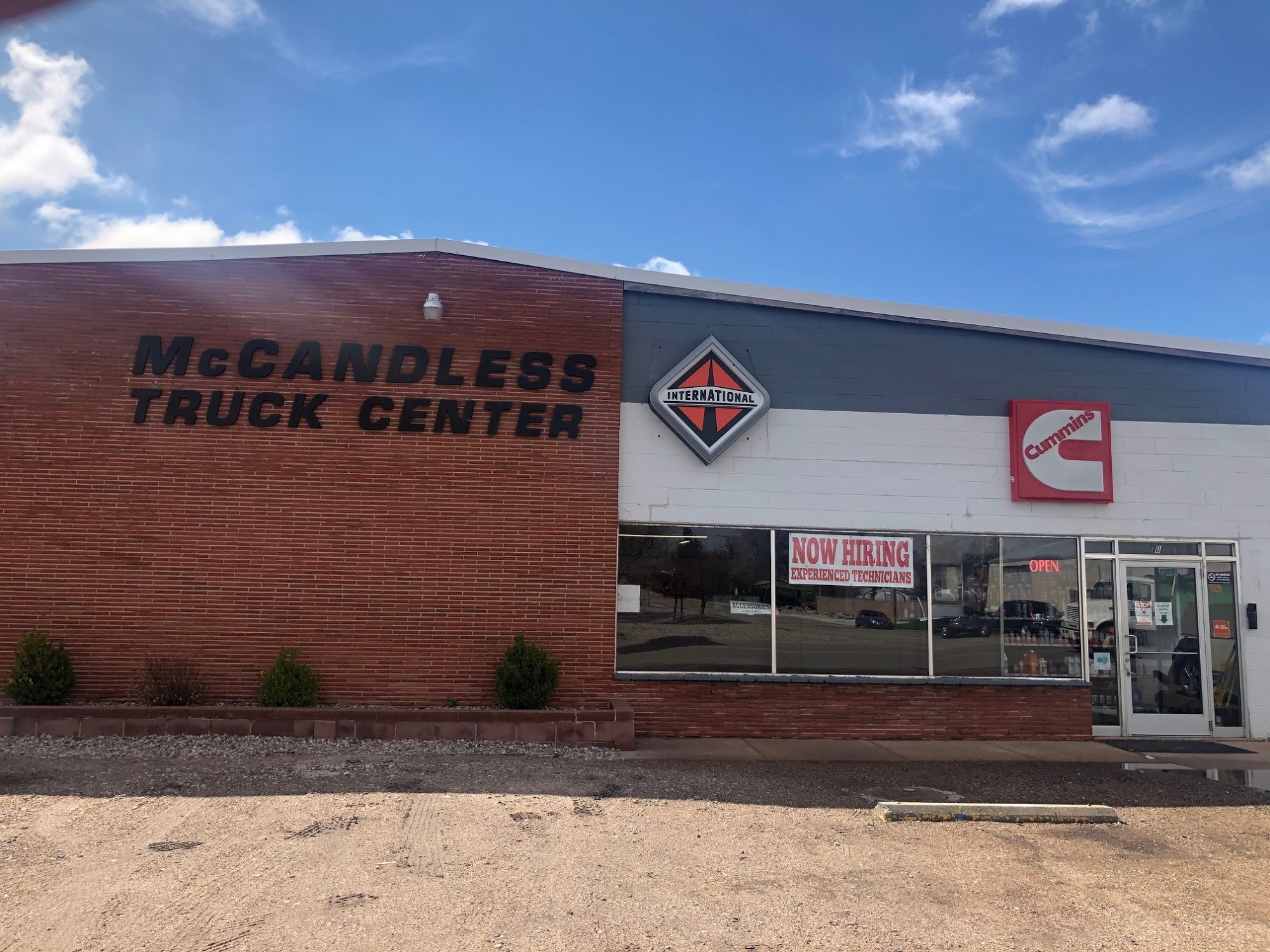 McCandless Truck Center