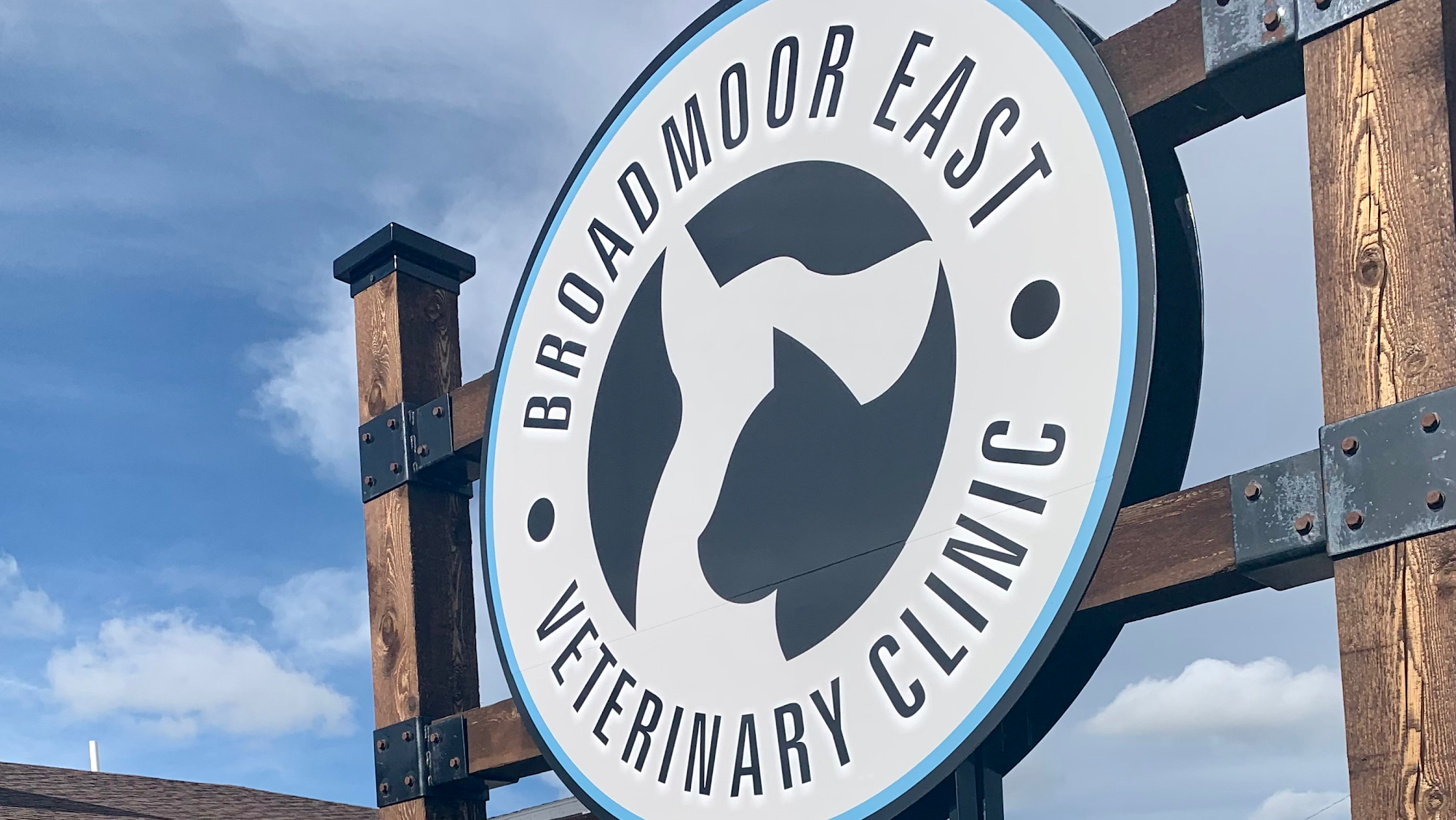 Broadmoor East Veterinary Clinic